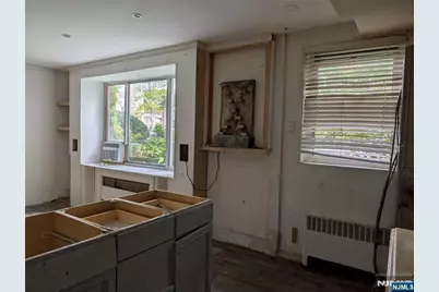 2345 Linwood Avenue Lg #LG, Fort Lee, NJ 07024 - Photo 23