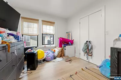 11 W Gouverneur Avenue, Rutherford, NJ 07070 - Photo 13