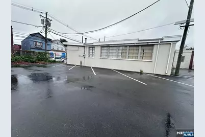 425 Jefferson Street, Orange, NJ 07050 - Photo 21