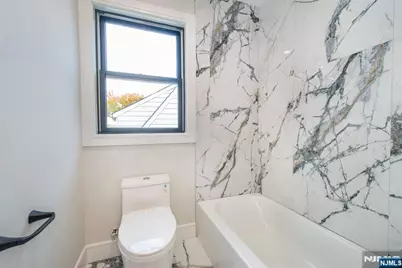 700 Ramapo Road, Teaneck Township, NJ 07666 - Photo 27