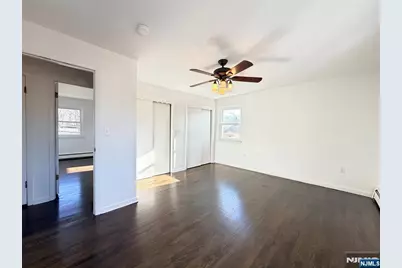 61 Star Lake Road 2 #2, Bloomingdale, NJ 07403 - Photo 5