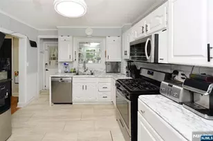 110 3rd Ave, Hawthorne, NJ 07506 - Photo 7