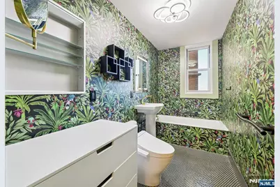 2200 N Central Road 10 J #10 J, Fort Lee, NJ 07024 - Photo 23