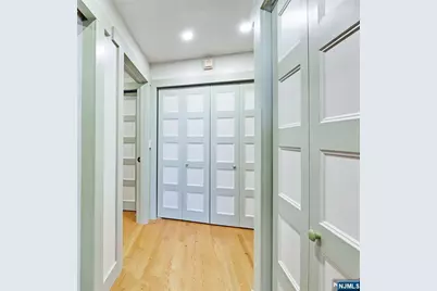 2200 N Central Road 10 J #10 J, Fort Lee, NJ 07024 - Photo 15