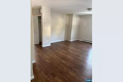 476 Washington Avenue 2 #2, Hackensack, NJ 07601 - Photo 5