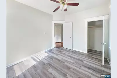 2 N 20th Street, East Orange, NJ 07017 - Photo 5