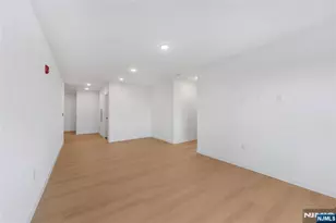 768 Bergen Street 3G, Newark, NJ 07108 - Photo 9