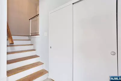 2 Horizon Road 404 #404, Fort Lee, NJ 07024 - Photo 5