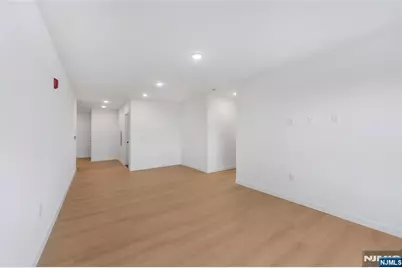 768 Bergen Street 4D #4D, Newark, NJ 07108 - Photo 11