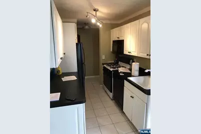 1 River Road 832L #832L, Nutley, NJ 07110 - Photo 3