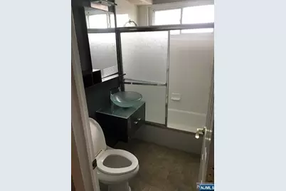 1 River Road 832L #832L, Nutley, NJ 07110 - Photo 5