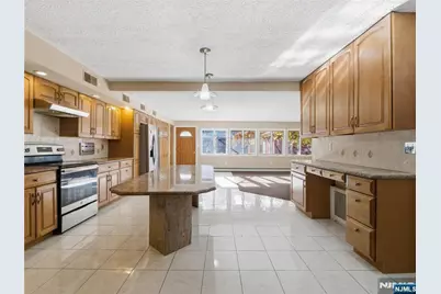 96 Lower Notch Road, Little Falls Township, NJ 07424 - Photo 11