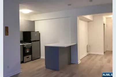 2160 Center Avenue 2U #2U, Fort Lee, NJ 07024 - Photo 13