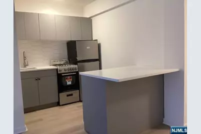 2160 Center Avenue 2U #2U, Fort Lee, NJ 07024 - Photo 15