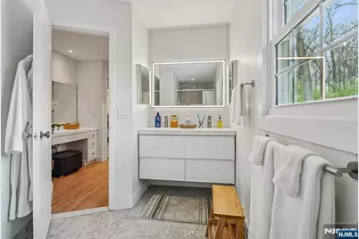 395 Highview Road, Englewood, NJ 07631 - Photo 9