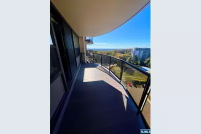 2 Claridge Drive Apt 11Je #APT 11JE, Verona, NJ 07044 - Photo 7