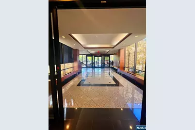 2 Claridge Drive Apt 11Je #APT 11JE, Verona, NJ 07044 - Photo 23