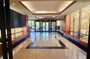 2 Claridge Dr #11Je, Verona, NJ 07044 - Photo 23