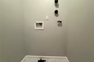 61 N Grove St, East Orange, NJ 07017 - Photo 19