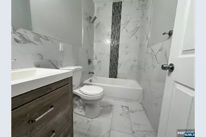 61 N Grove Street, East Orange, NJ 07017 - Photo 17