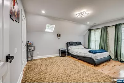 174 Manhattan Avenue, Teaneck Township, NJ 07666 - Photo 23