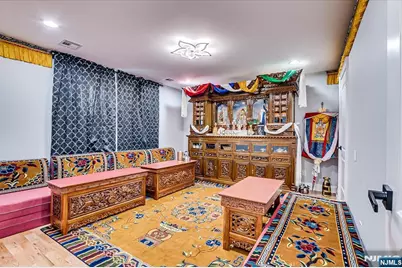 174 Manhattan Avenue, Teaneck Township, NJ 07666 - Photo 21