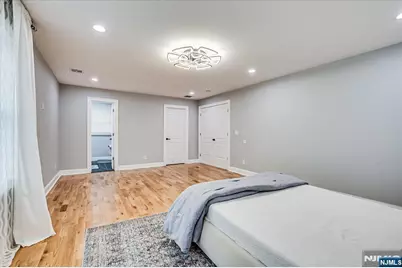 174 Manhattan Avenue, Teaneck Township, NJ 07666 - Photo 19