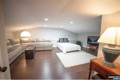 4 Central Avenue E #E, Caldwell, NJ 07006 - Photo 27