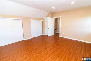 284 Continental Ave, River Edge, NJ 07661 - Photo 15