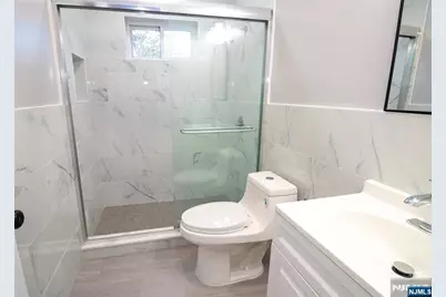 284 Continental Avenue, River Edge, NJ 07661 - Photo 21