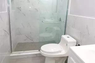 284 Continental Ave, River Edge, NJ 07661 - Photo 17