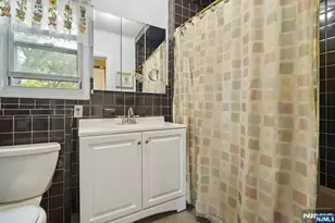 800 Grand Ave, Leonia, NJ 07605 - Photo 9