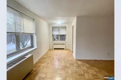 88 Clinton Place A7 #A7, Hackensack, NJ 07601 - Photo 7