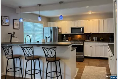 2 Eckhardt Terrace, North Arlington, NJ 07031 - Photo 7