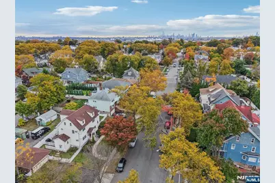 15 Pierrepont Avenue, Rutherford, NJ 07070 - Photo 5