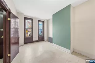 73 Virginia, Jersey City, NJ 07305 - Photo 3