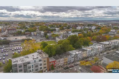 73 Virginia, Jersey City, NJ 07305 - Photo 25