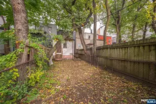 73 Virginia, Jersey City, NJ 07305 - Photo 17