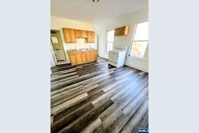 12 Hopper Street, Paterson, NJ 07522 - Photo 3