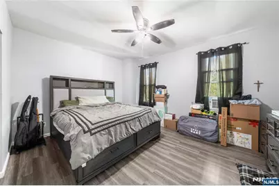 353 Bradford Street, Orange, NJ 07050 - Photo 13