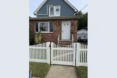 205 Valley Brook Avenue 2nd Floor #2nd floor, Lyndhurst Township, NJ 07071 - Photo 1