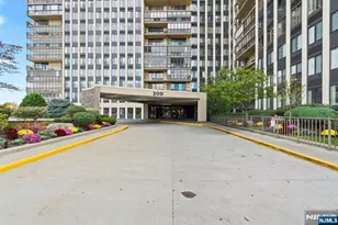 200 Winston 2921, Cliffside Park, NJ 07010 - Photo 31