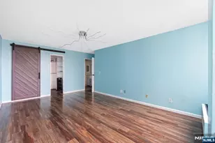 200 Winston 2921, Cliffside Park, NJ 07010 - Photo 15