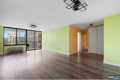 200 Winston 2921 #2921, Cliffside Park, NJ 07010 - Photo 1