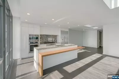 320 Adolphus Avenue 316 #316, Cliffside Park, NJ 07010 - Photo 7