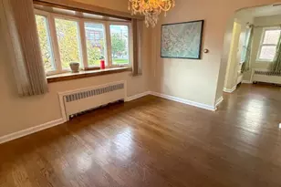 223 Day Ave, Cliffside Park, NJ 07010 - Photo 5