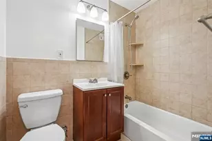 6040 Blvd East 3H, West New York, NJ 07093 - Photo 13