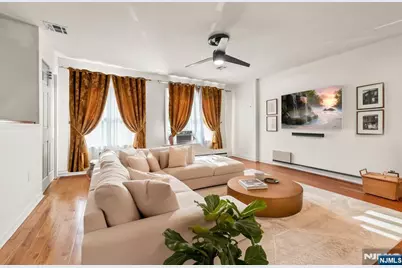 12 Bayview Avenue, Jersey City, NJ 07305 - Photo 15