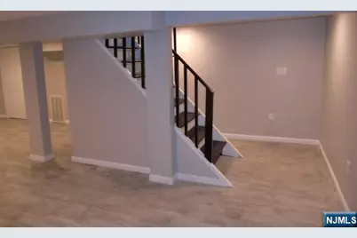 291 Liberty Road, Englewood, NJ 07631 - Photo 37