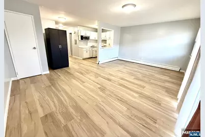 32 President Street 3 #3, East Newark, NJ 07029 - Photo 3